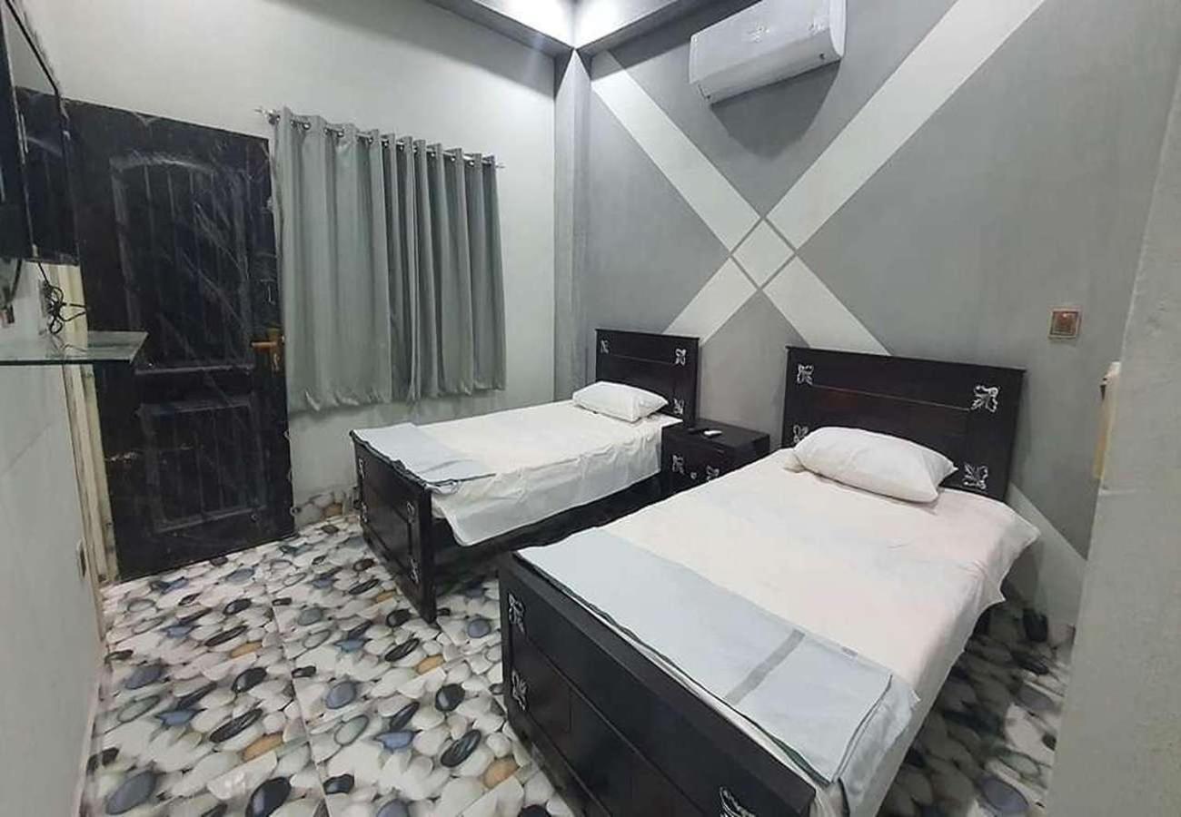 Al Qadir Residence Multan Exteriör bild